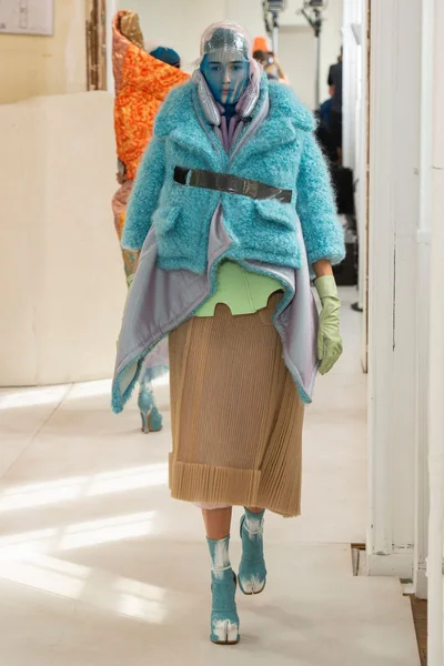 Look 22